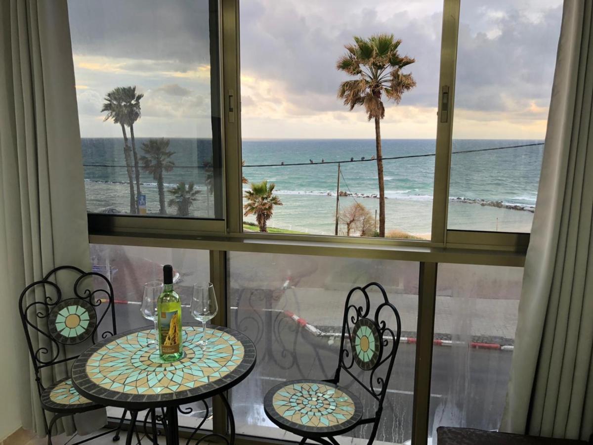 Sea Line Hotel From R&A Group بات يام المظهر الخارجي الصورة
