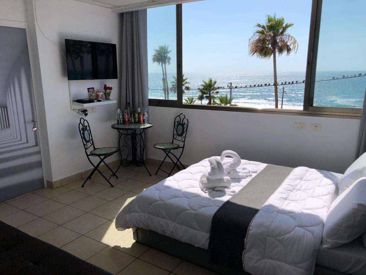 Sea Line Hotel From R&A Group بات يام المظهر الخارجي الصورة