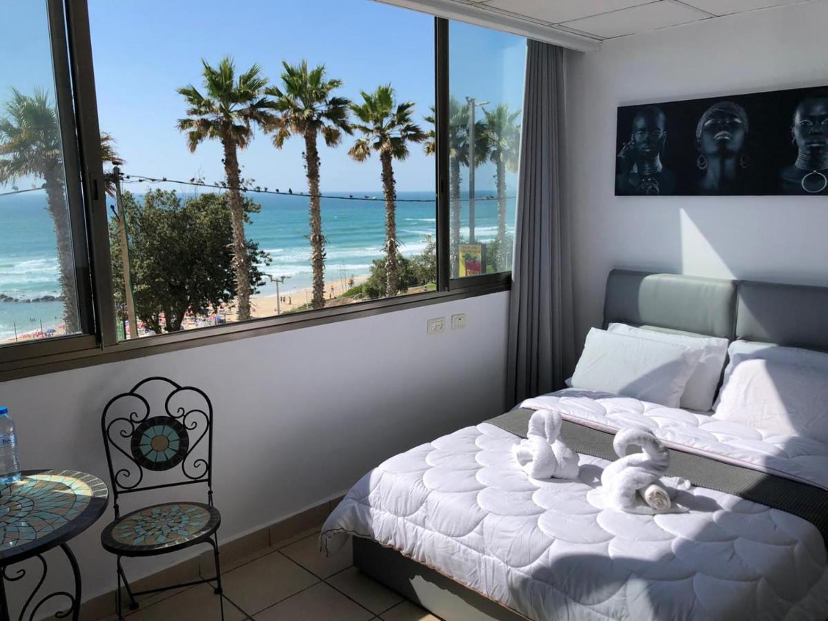 Sea Line Hotel From R&A Group بات يام المظهر الخارجي الصورة