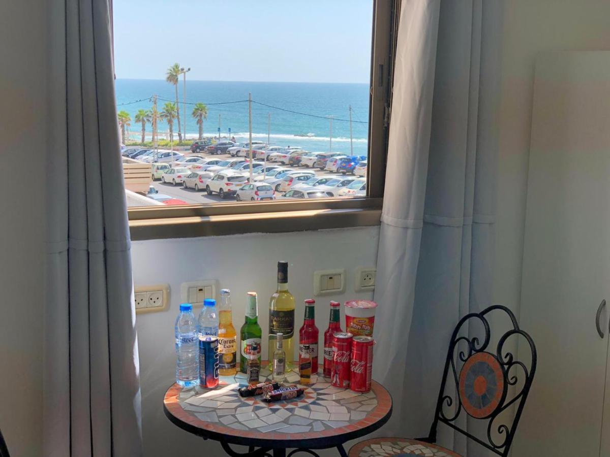 Sea Line Hotel From R&A Group بات يام المظهر الخارجي الصورة