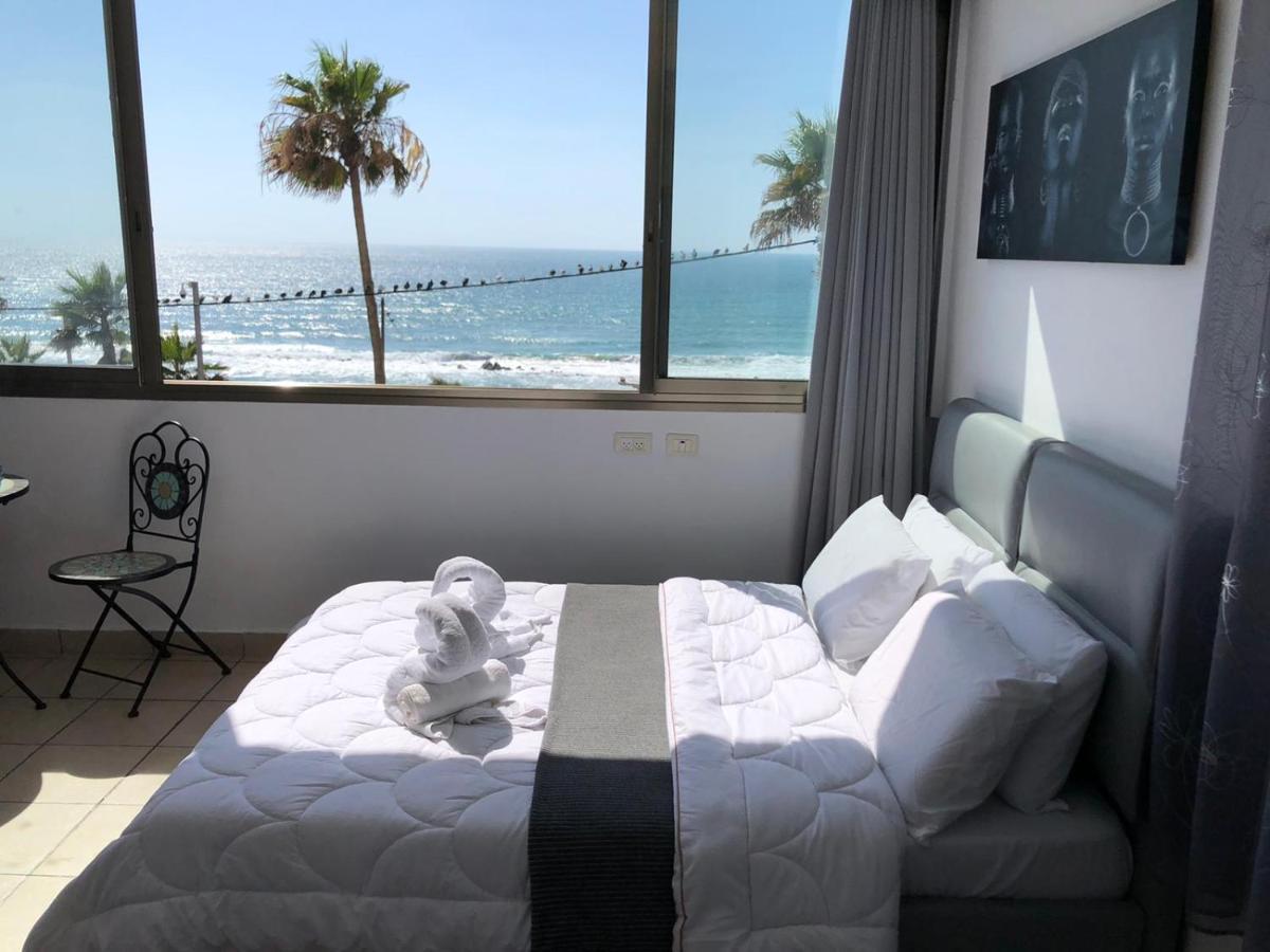 Sea Line Hotel From R&A Group بات يام المظهر الخارجي الصورة